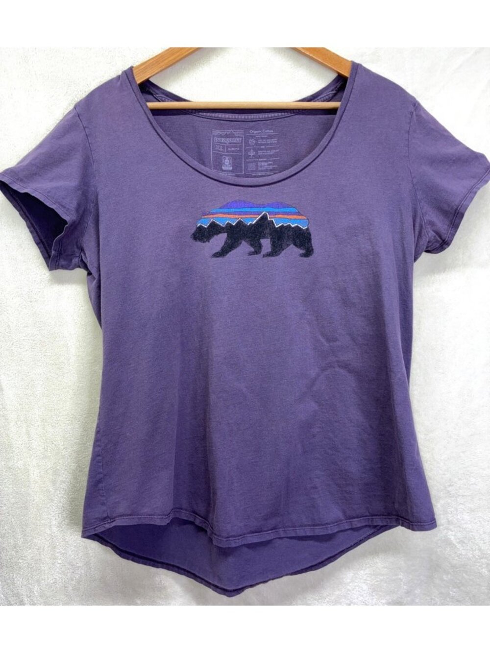 Patagonia Slim Fit Purple Bear T-shirt  Cap Sleeve Organic Cotton Sz XL #z